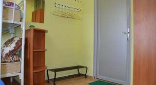 Хостел Гостинный Дом на Невском Санкт-Петербург Кровать в общем 8-местном номере для мужчин-11